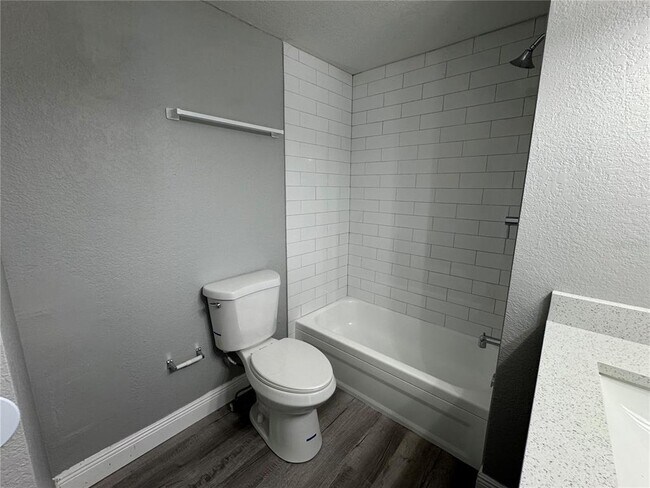 Building Photo - 3451 Tiki Dr
