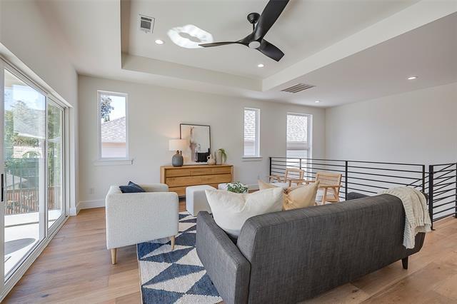 Building Photo - 6126 Velasco Ave