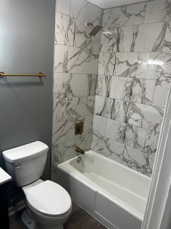 Building Photo - 20128 Ash Ln