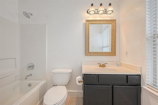Building Photo - 20939 Young Meadows Way