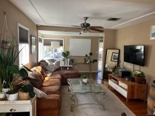 LivingRoo area - 1813 Oliver Ave
