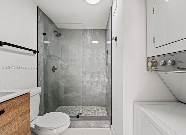 Building Photo - 921 NW 22nd Ct