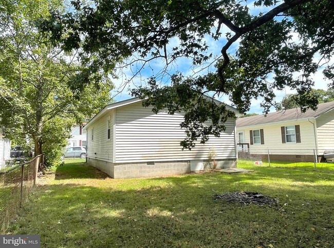 Building Photo - 21339 Brighton Ave