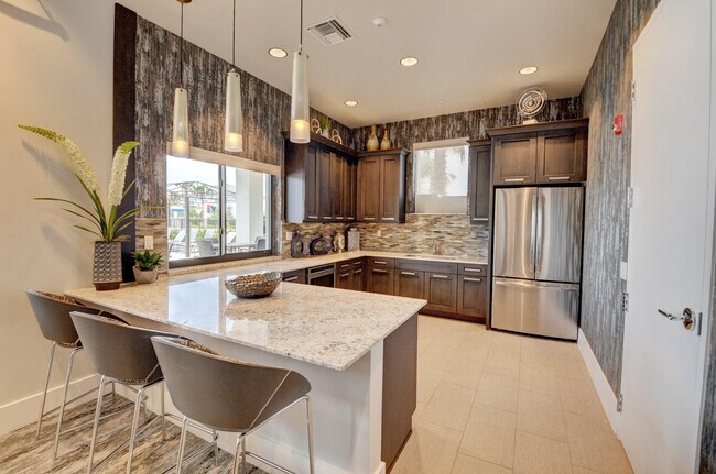 Building Photo - 9748 Celtic Sea Ln