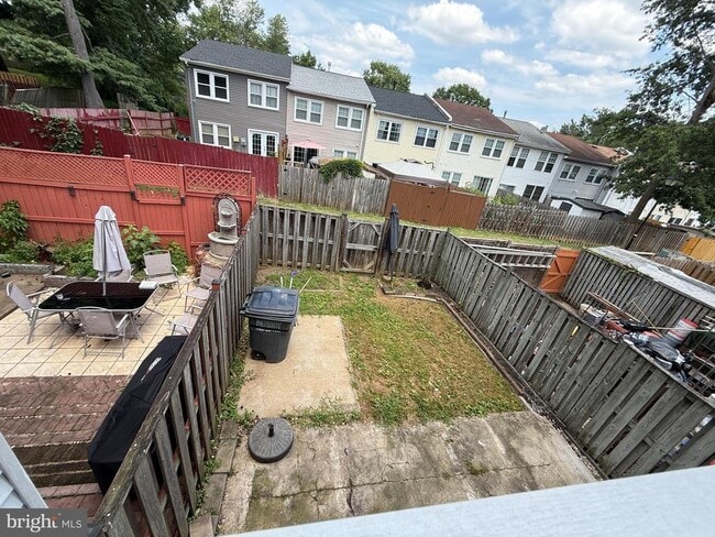 Building Photo - 2870 Beechtree Ln