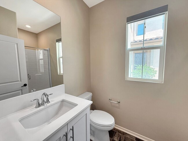 Building Photo - Charming 4BR/3BA Two-Story house with Atta...