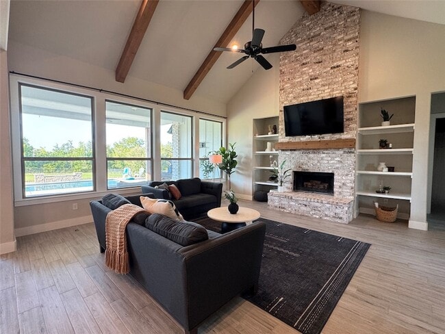 Building Photo - 197 Blackthorn Dr