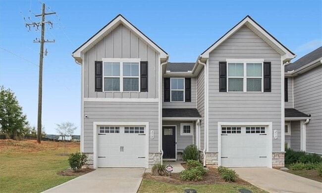 Building Photo - 218 Deermont Dr