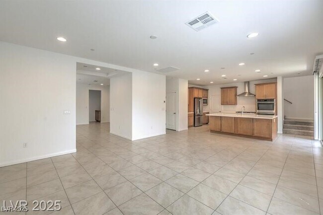 Building Photo - 89 Oratorio Dr