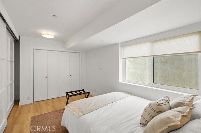Building Photo - 1045 Gaviota Dr