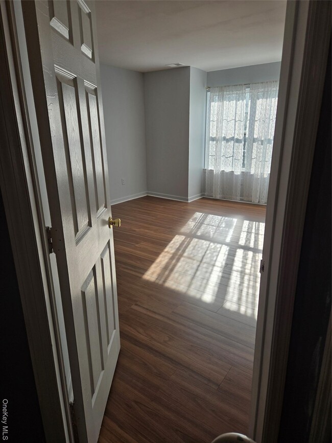 Building Photo - 29 Stone Creek Ln
