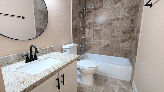 Building Photo - 723 Cypresswood Cove