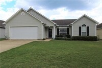 Building Photo - Cute 3/2 Home in Ogletree Village