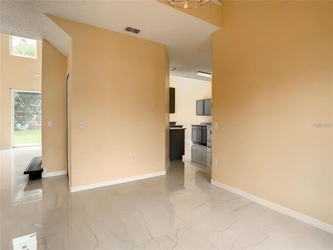 Building Photo - 152 Briarcliff Dr