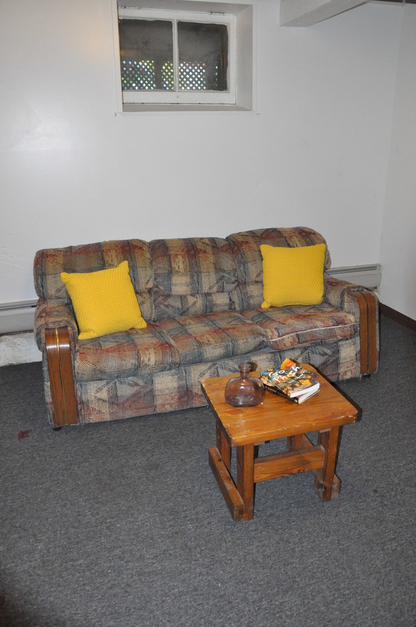 Livingroom - 118 Ferris Pl