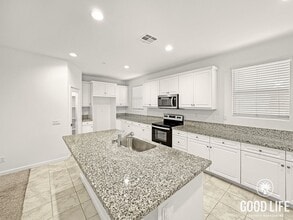 Building Photo - Beautiful 3BR Home in Stanton | Private Yard + 3 Car Attached Garage