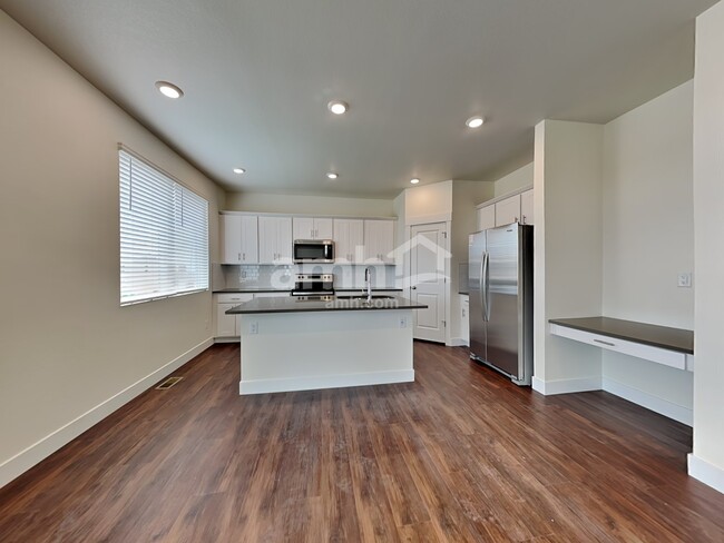 Building Photo - 3923 Patterdale Pl