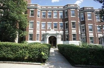 Building Photo - 1840 Commonwealth Ave