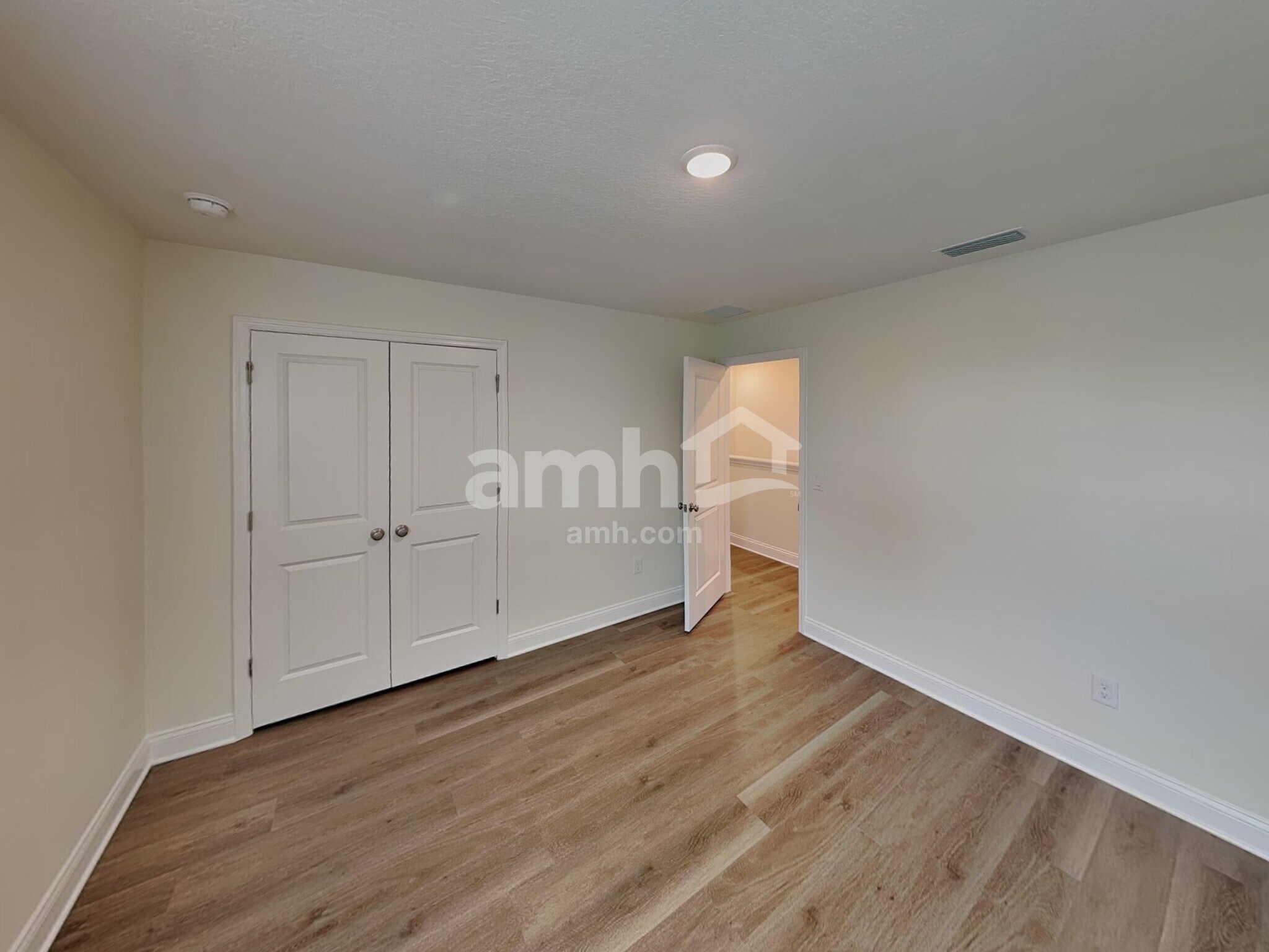 Building Photo - 5678 Oesterle Rd