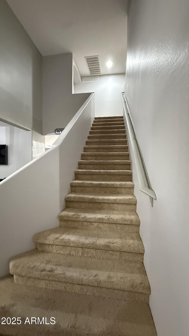 Building Photo - 3552 N Excalibur Pl