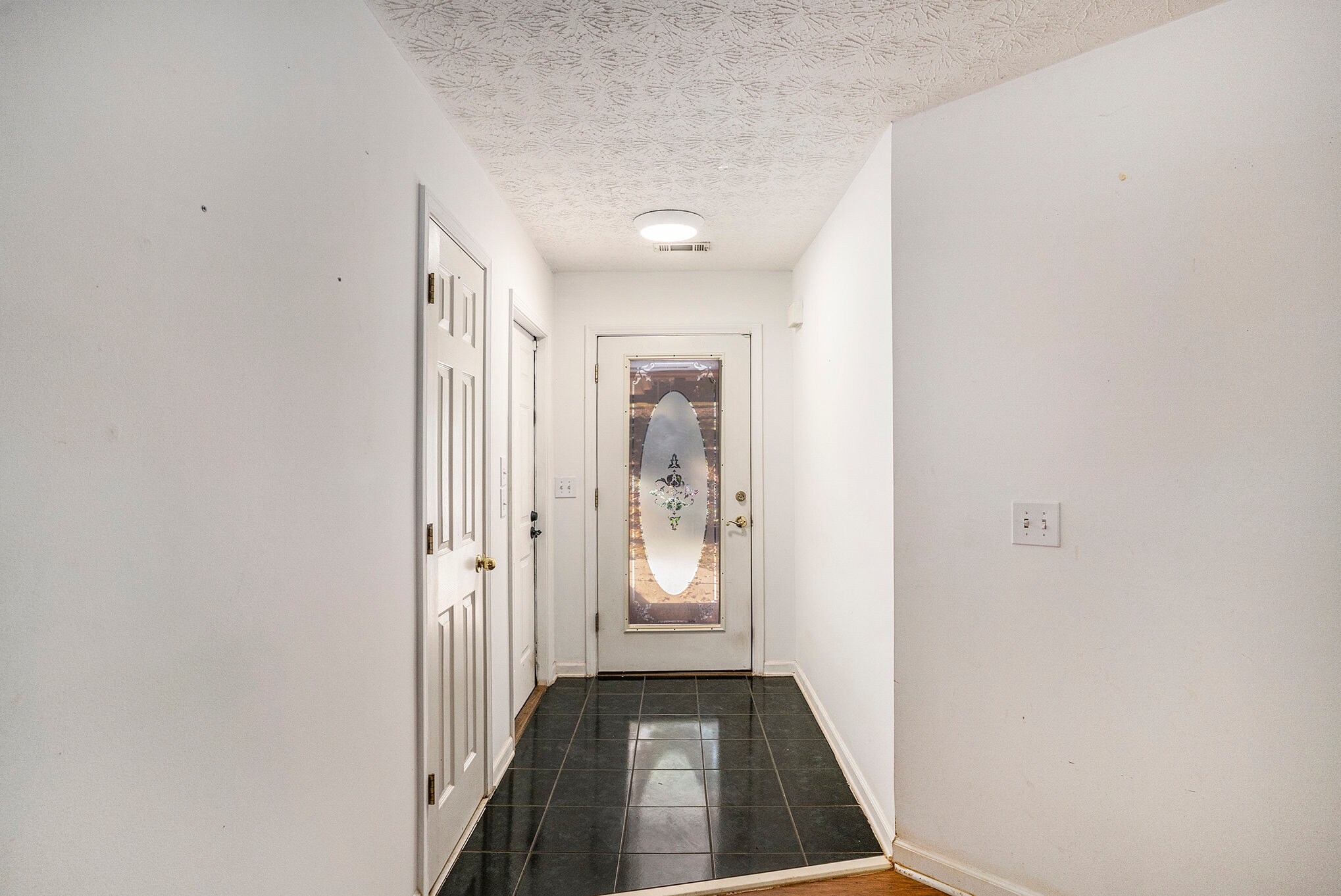 Building Photo - 175 Autumn Cv