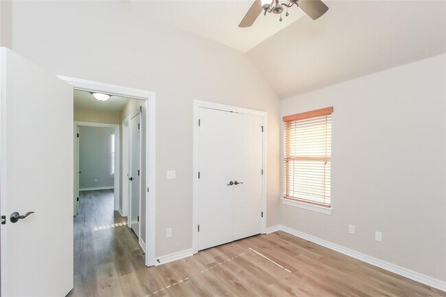 Building Photo - 11900 SW 18th St