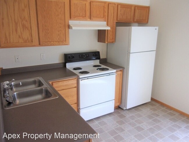 Building Photo - 2 br, 1.5 bath Apartment - 250 32ND STREET