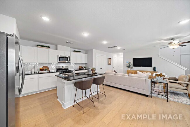 Building Photo - 7018 Highland Cypress Trl