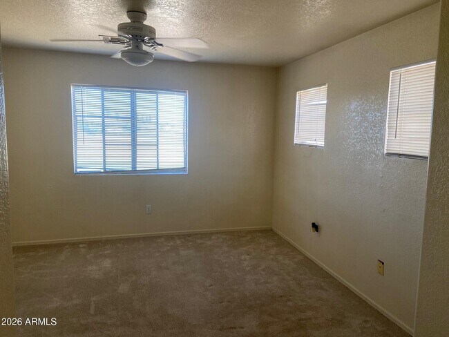 Building Photo - 1312 S Boulder Ct