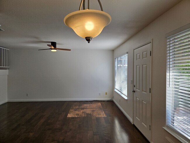 Building Photo - 6425 Big Pine Way