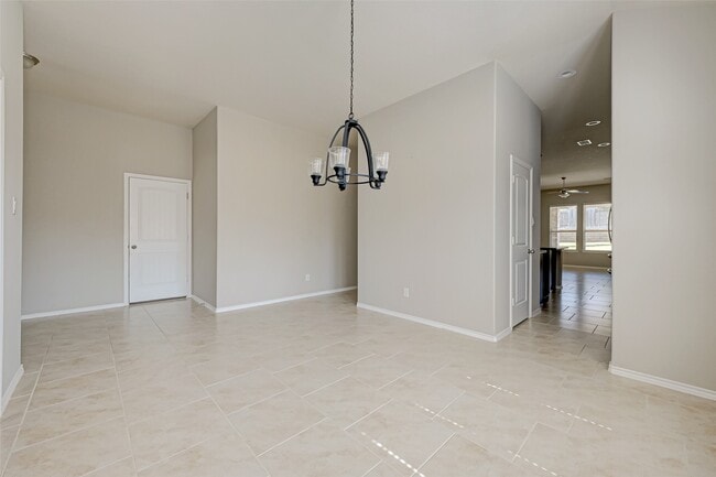 Building Photo - 8402 Coral Cove Pass Ln