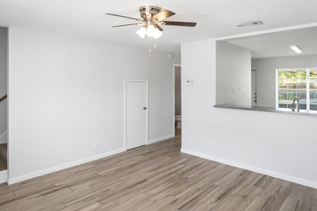 Building Photo - 300 Veterans Dr