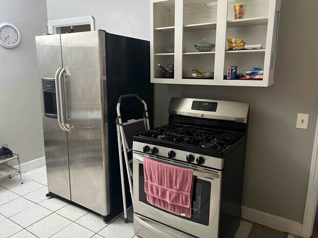 Building Photo - 315 Fetzner Rd