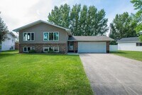 Building Photo - Awesome 5 Bedroom, 3 Bathroom Single Family Home for Rent in EGF