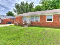 Building Photo - 538 E Indian Dr
