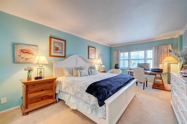 Building Photo - 111 N Pompano Beach Blvd