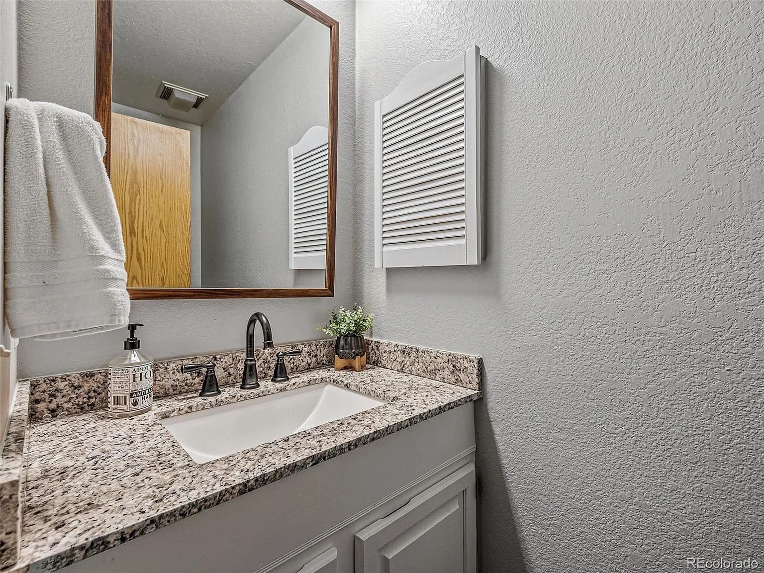 Building Photo - 1018 9th St