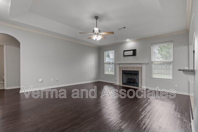 Building Photo - 4307 SW Fieldstone Blvd