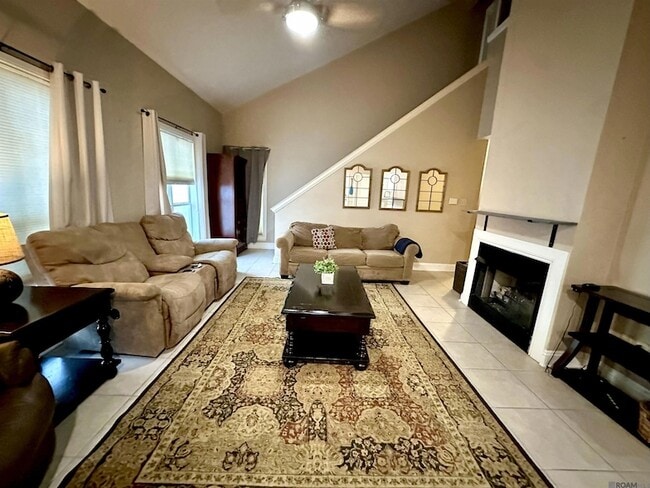 Building Photo - 5141 Nicholson Dr