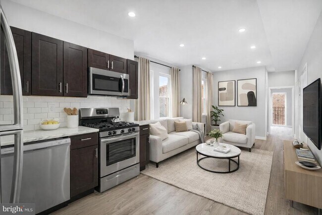 Building Photo - 2327 Wharton St