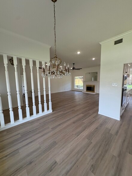 Building Photo - 4625 Barwick Dr