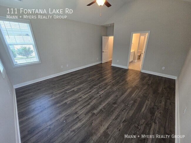 Building Photo - 111 Fontana Lake Rd