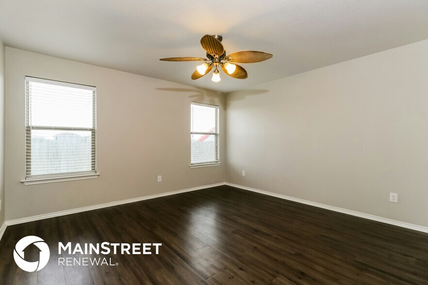 Building Photo - 13521 Coomes Dr