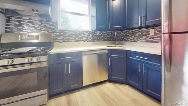 Building Photo - 85-18 Lefferts Blvd