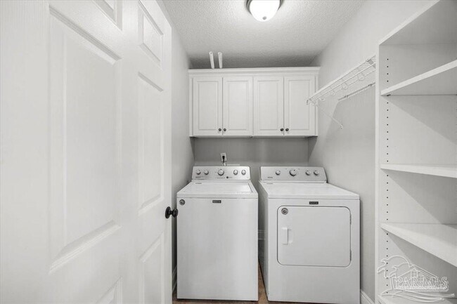 Building Photo - 2208 McLeod St