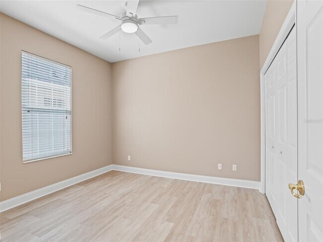 Building Photo - 3836 SW 33rd Terrace