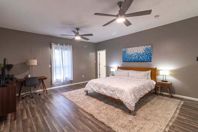 Building Photo - 9 Walthour Cove