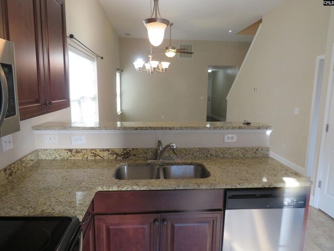 Building Photo - 242 Dawsons Park Dr