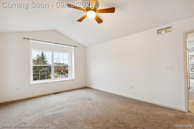 Building Photo - 47655 Pembroke Dr