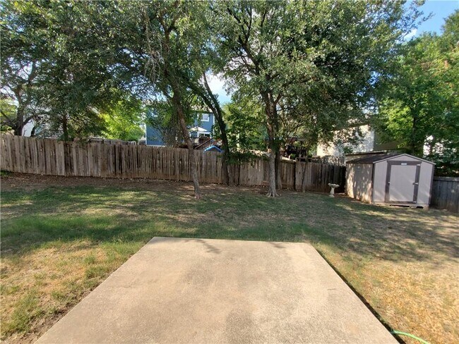 Building Photo - 10733 Marshitahs Way